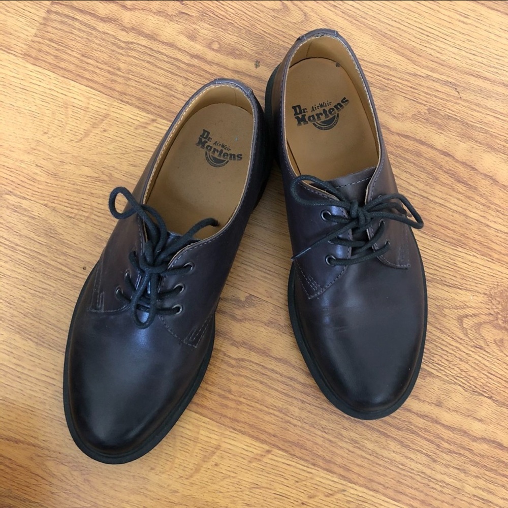 Dr. Martens Black Leather Oxfords with Classic Design
